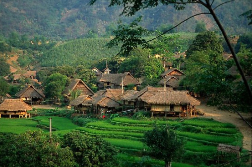 LAC VILLAGE - MAI CHAU